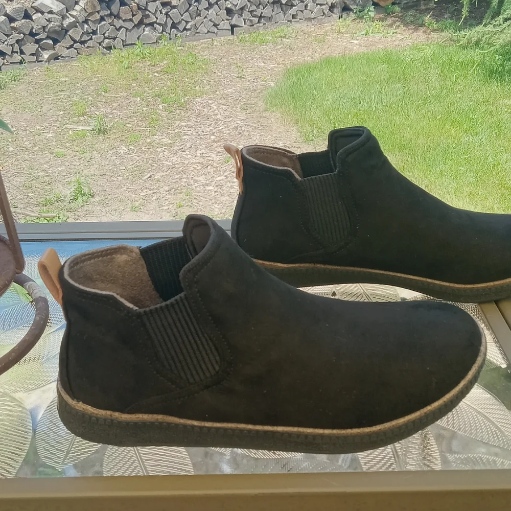NIB Dr. Scholl's See Me Black Chelsea Boots, 7.5M - Picture 2 of 5